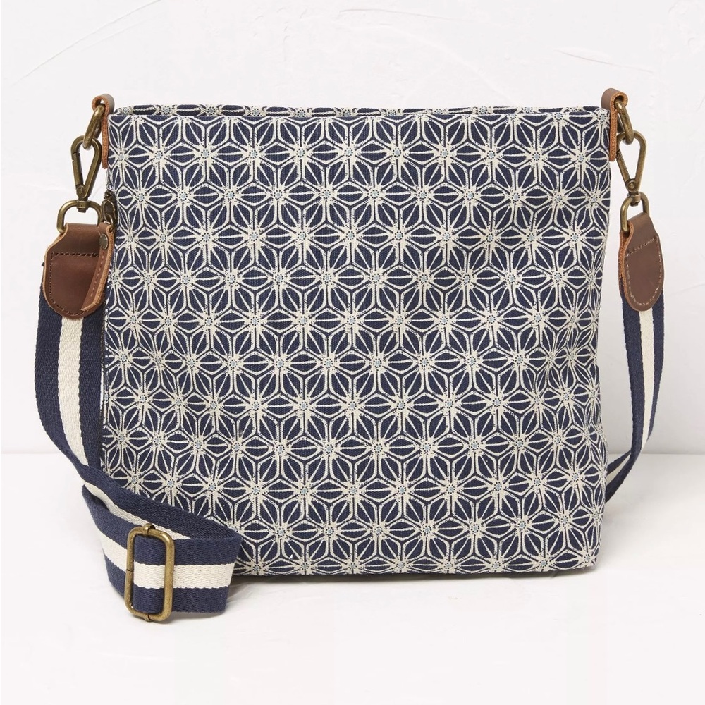 Fat Face Star Geo Slouchy Crossbody Bag